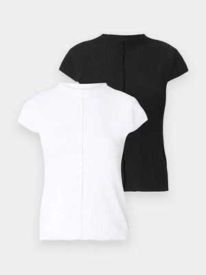T-shirt basic Even&Odd czarny