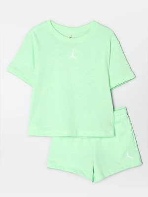 T-shirt basic Jordan zielony