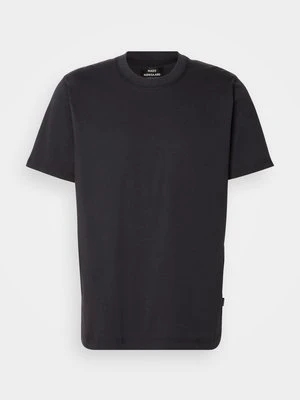 T-shirt basic Mads Nørgaard