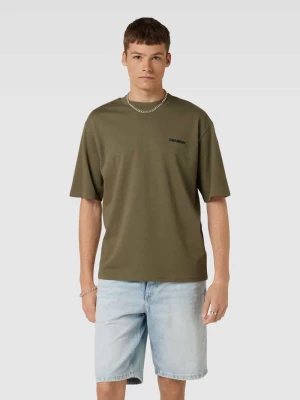 T-shirt basic o kroju oversized z detalem z logo REVIEW