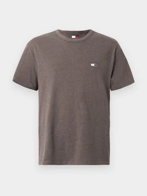 Zdjęcie produktu T-shirt basic Tommy Jeans brązowy