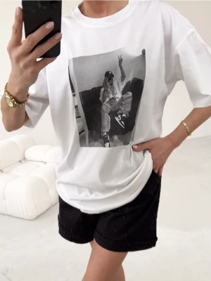T-shirt Biały Girl ClothStore