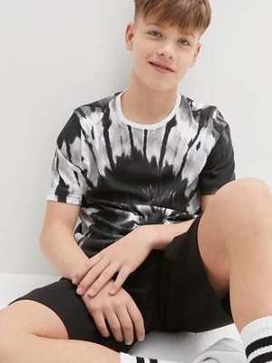 T-shirt chłopięcy + krótkie spodenki (2 części), z bawełny organicznej bonprix