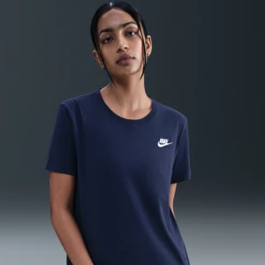 T-shirt damski Nike Club Essentials - Niebieski