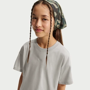 T-shirt dla dużych dzieci (dziewcząt) Nike Essential - Brązowy