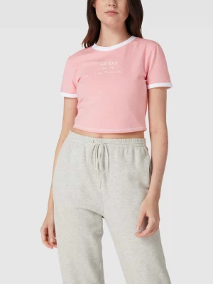 T-shirt krótki z nadrukiem z napisem model ‘SIGNATURE CROP TEE’ Guess Activewear