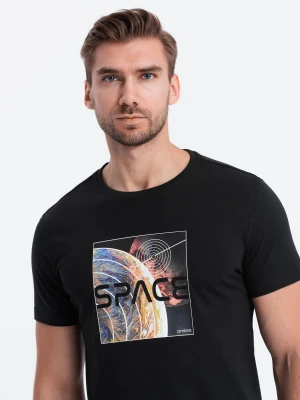 Zdjęcie produktu T-shirt męski bawełniany z nadrukiem kosmosu - czarny V1 Ombre Clothing