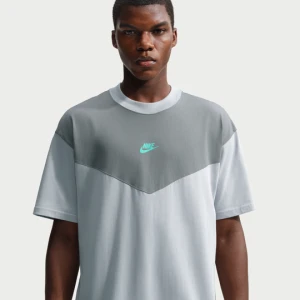 T-shirt męski Nike - Szary