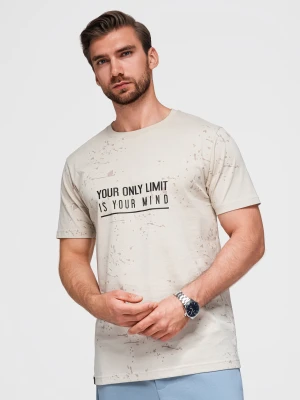 T-shirt męski z nadrukiem i okrągłym dekoltem – kremowy V2 - Rozmiar: S Ombre Clothing