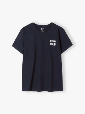T-shirt męski z napisem Team Dad granatowy Family Concept by 5.10.15.