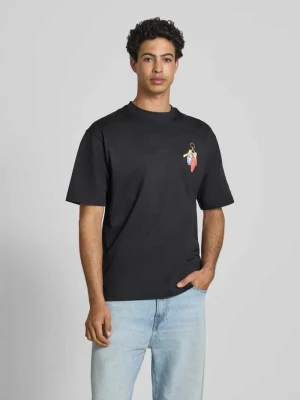 T-shirt o kroju boxy fit z czystej bawełny model 'FRED ESCAPE' Only & Sons