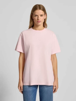 T-shirt o kroju boyfriend fit z okrągłym dekoltem model ‘Muse’ OH APRIL