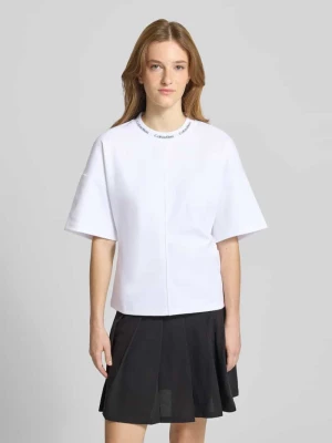 t-shirt o kroju comfort fit z napisem z logo Calvin Klein Jeans Biały