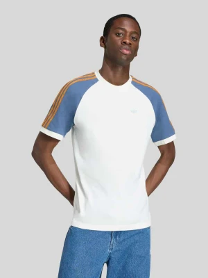 t-shirt o kroju loose fit z czystej bawełny model 'CALI' adidas Originals