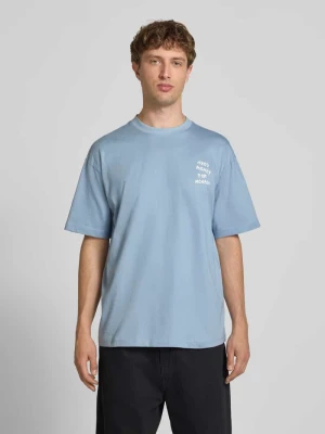 t-shirt o kroju loose fit z czystej bawełny model 'MONEY' Only & Sons