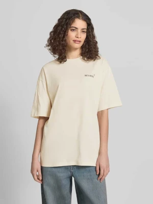 T-shirt o kroju oversize z nadrukiem kwiatów na plecach REVIEW