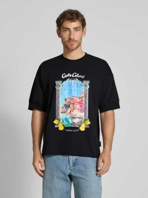 T-shirt o kroju oversized z nadrukiem z logo carlo colucci