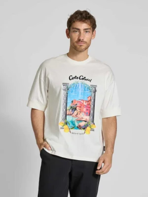 T-shirt o kroju oversized z nadrukiem z logo carlo colucci