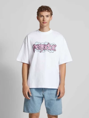 T-shirt o kroju oversized z nadrukiem z logo model ‘BREEN’ Pegador