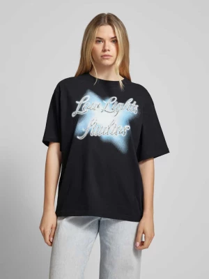 T-shirt o kroju oversized z nadrukiem z logo model ‘CHROMATIC’ Low Lights Studios