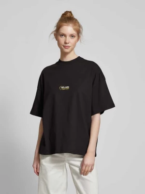 T-shirt o kroju oversized z nadrukiem z logo model ‘LIANI’ Pegador