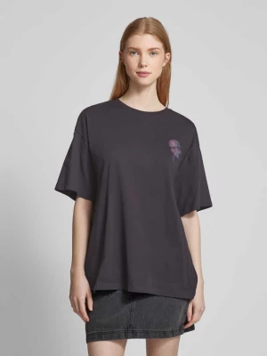 T-shirt o kroju oversized z nadrukiem z logo model ‘LIVA’ Only