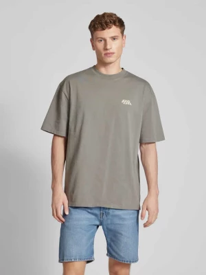 T-shirt o kroju oversized z nadrukiem z logo model ‘NARSON’ Pegador