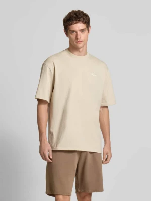 T-shirt o kroju oversized z nadrukiem z logo model ‘PIKE’ Pegador