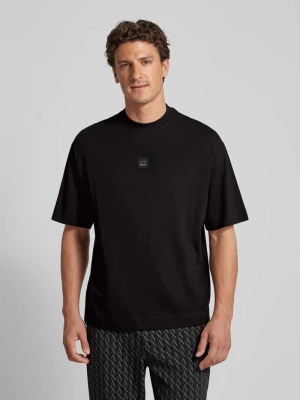 T-shirt o kroju oversized z naszywką z logo Armani Exchange