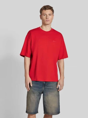 T-shirt o kroju oversized z okrągłym, prążkowanym dekoltem REVIEW