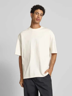 T-shirt o kroju oversized z wyhaftowanym logo Pegador