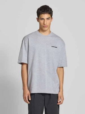 T-shirt o kroju oversized z wyhaftowanym logo Pegador