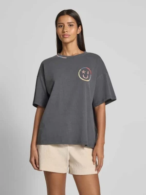 T-shirt o kroju oversized z wyhaftowanym motywem JAKE*S STUDIO WOMAN
