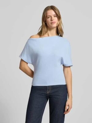 T-shirt o kroju regular fit w asymetrycznym kroju Gina Tricot