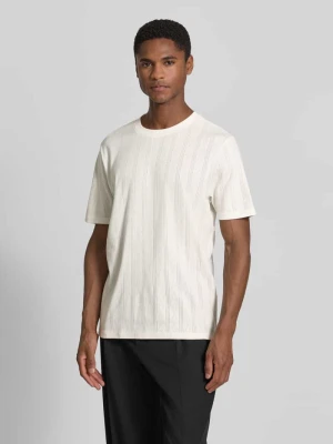 t-shirt o kroju regular fit z ażurowym haftem na całej powierzchni Jake*s Złamany biały