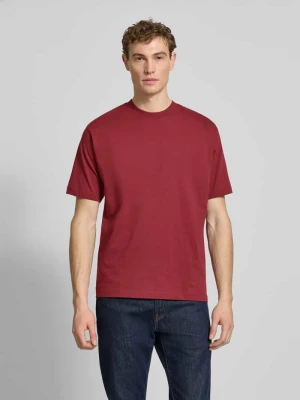 T-shirt o kroju regular fit z czystej bawełny MCNEAL