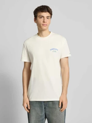 T-shirt o kroju regular fit z czystej bawełny Tommy Jeans