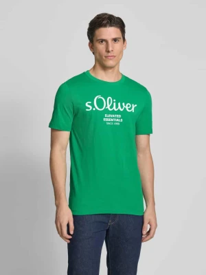 T-shirt o kroju regular fit z czystej bawełny z dużym nadrukiem z logo s.Oliver RED LABEL