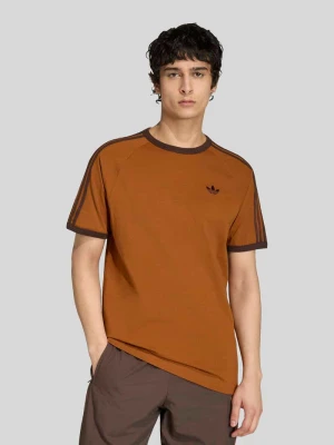 T-shirt o kroju regular fit z czystej bawełny z wyhaftowanym logo adidas Originals Pomarańczowy