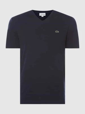 Zdjęcie produktu T-shirt o kroju Regular Fit z dekoltem w serek Lacoste