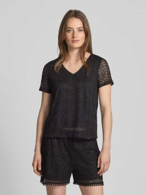 T-shirt o kroju regular fit z efektem podpalania model ‘MAYA’ Vero Moda