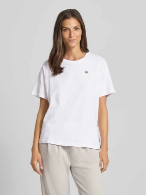 T-shirt o kroju regular fit z mieszanki bawełny z aplikacją z logo EA7 Emporio Armani