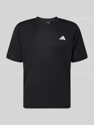 T-shirt o kroju regular fit z nadrukiem z logo adidas Training