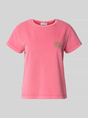 T-shirt o kroju regular fit z okrągłym dekoltem model ‘Bloom’ OH APRIL