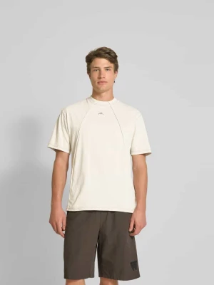 T-shirt o kroju regular fit z ozdobnymi szwami A-Cold-Wall Beżowy