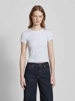 T-shirt o kroju regular fit z prążkowaniem model ‘CHLOE’ Vero Moda
