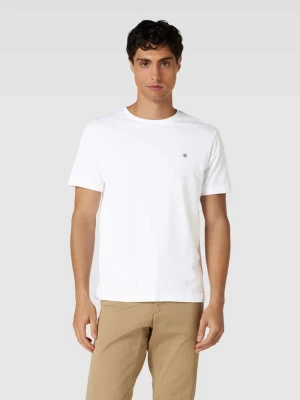 T-shirt o kroju regular fit z wyhaftowanym logo model ‘SHIELD’ Gant