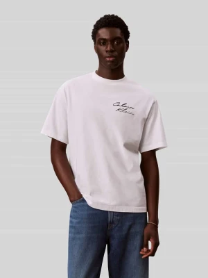 T-shirt o kroju relaxed fit z czystej bawełny Calvin Klein Jeans