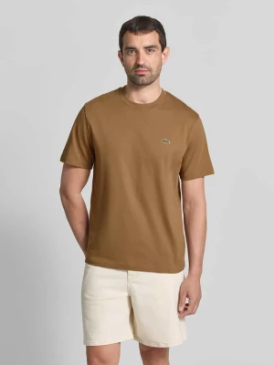 T-shirt o kroju relaxed fit z czystej bawełny model 'BASIC ON' Lacoste Beżowy