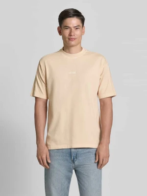 T-shirt o kroju relaxed fit z czystej bawełny model 'TE_TILE' Boss Morelowy